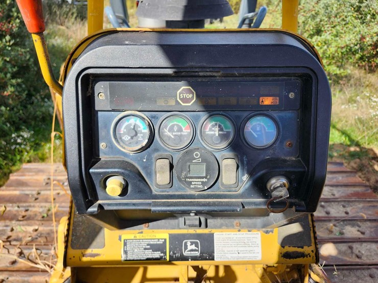 deere-700h-lgp-image-22