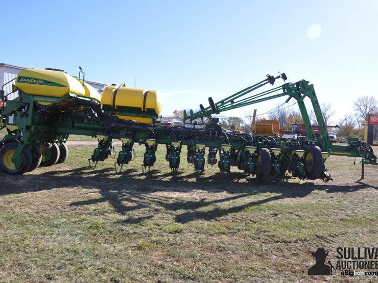 2014-john-deere-1770nt-ccs-image-6