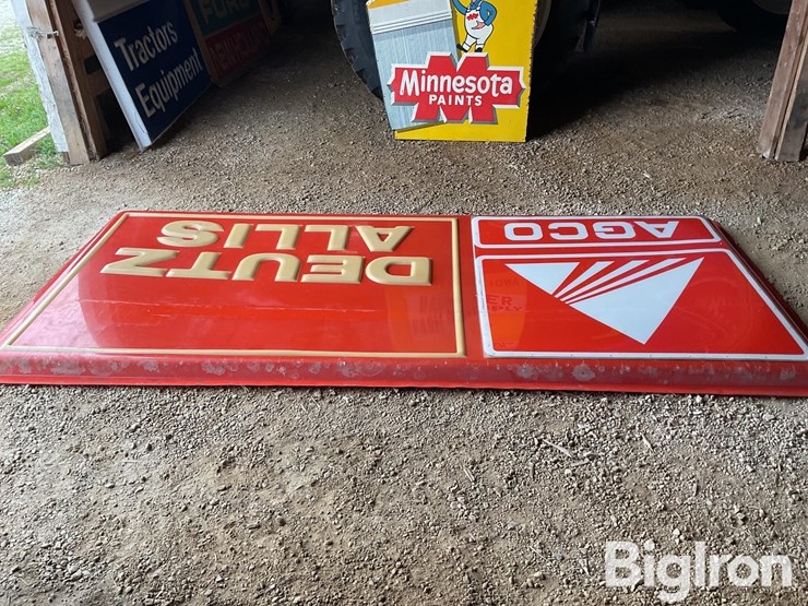 agco-deutz-allis-plastic-sign-image-4