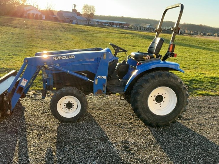 new-holland-tc29d-image-2