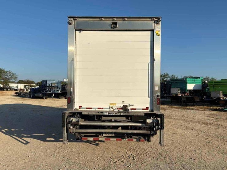 2020-international-mv607-image-5