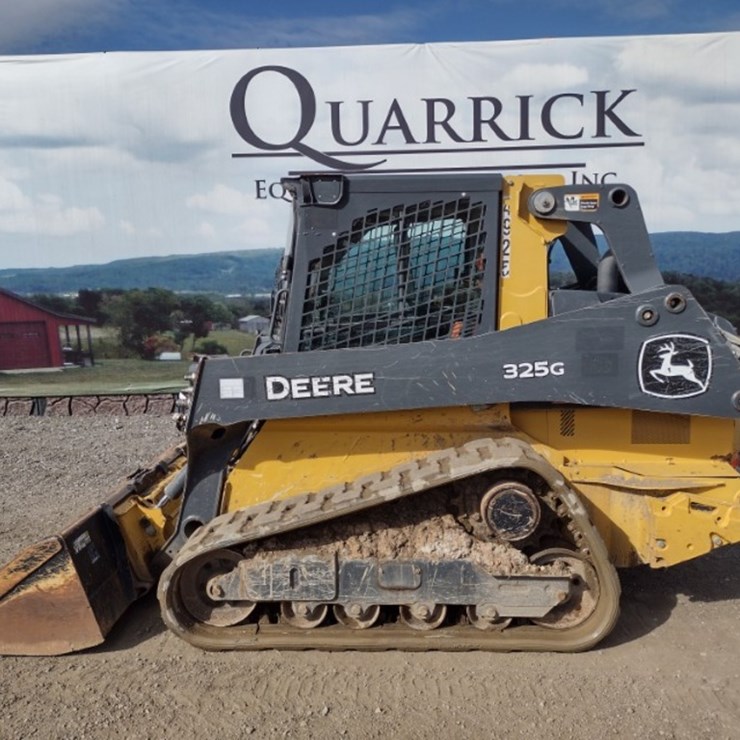 DEERE 325G