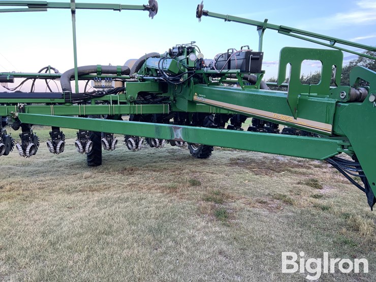 2018-great-plains-yp1625a-image-15