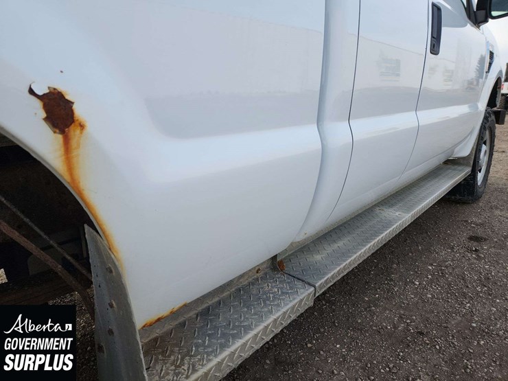 2008-ford-f250-image-36