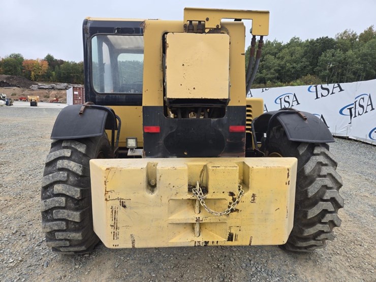 caterpillar-th83-image-4