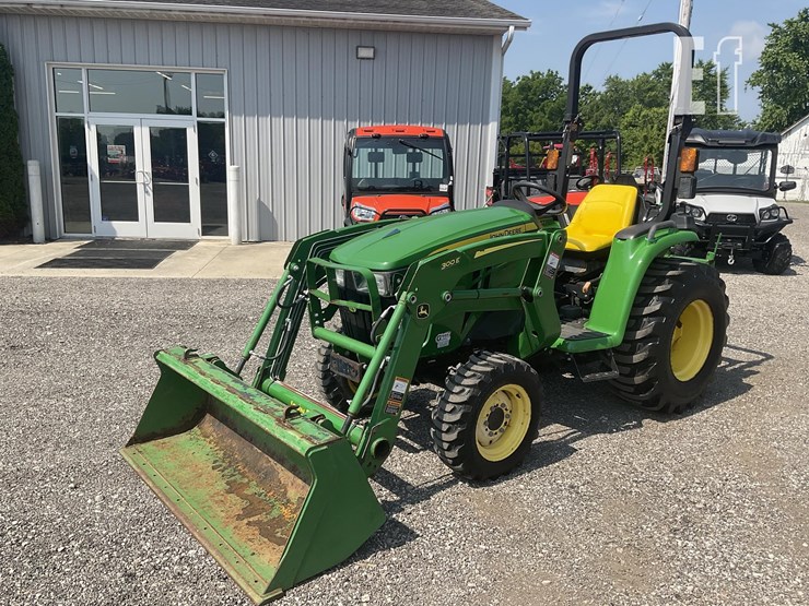 2020-john-deere-3025e-image-1