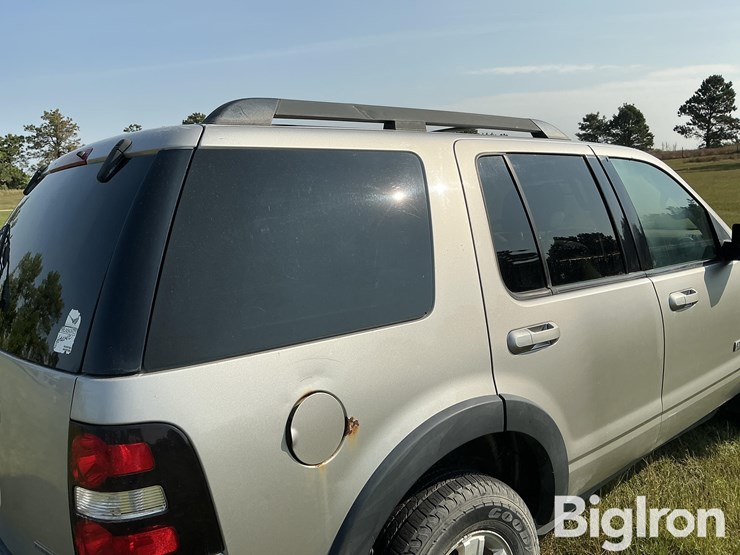 2007-ford-explorer-xlt-image-20