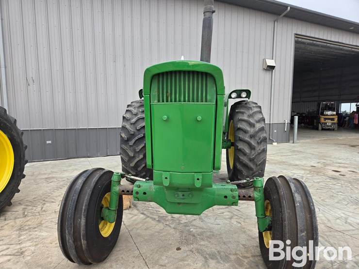 1969-john-deere-4520-image-2