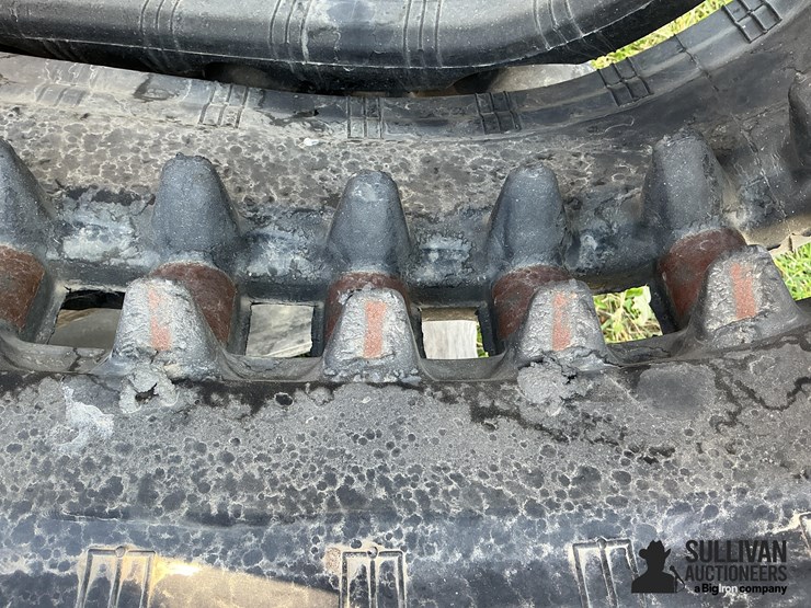 bridgestone-380x52x86-15”-rubber-tracks-image-8