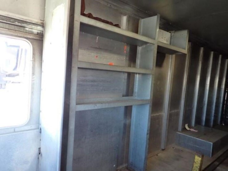 2008-freightliner-mt55-image-21