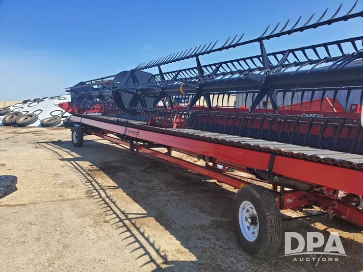 2014-case-ih-3162-image-3