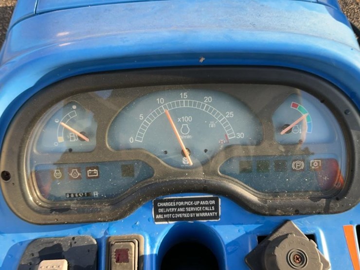 new-holland-tc29da-image-51