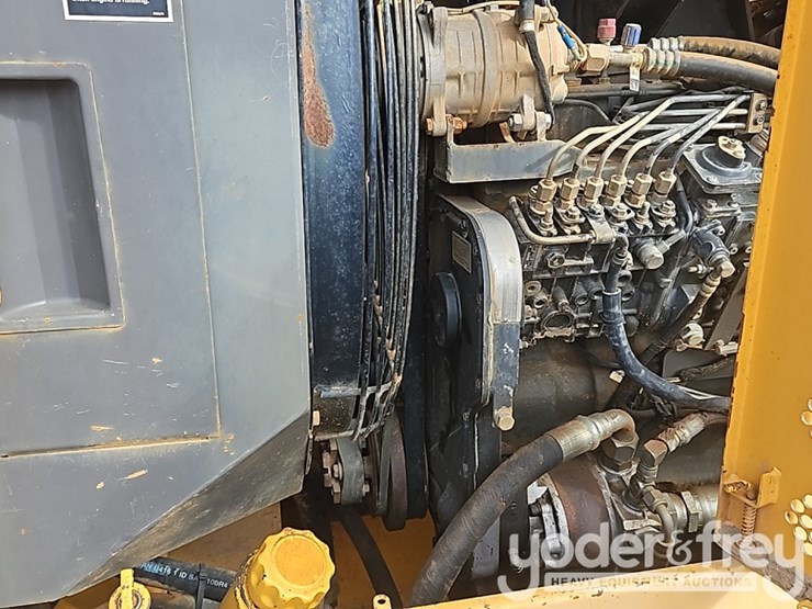 2002-volvo-g720-vhp-image-25