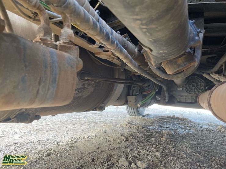 2024-western-star-57x-image-46