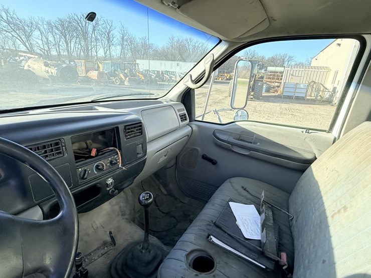 2000-ford-2000-image-40