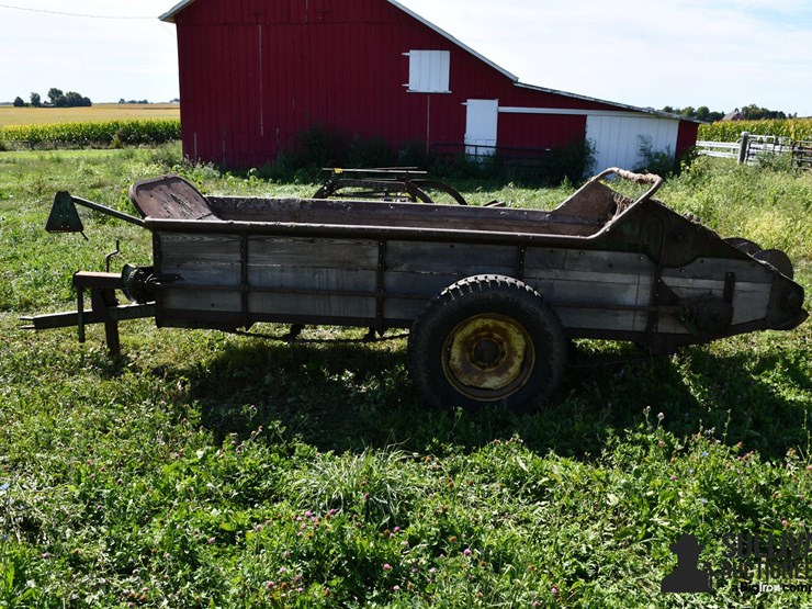 manure-spreader-image-8