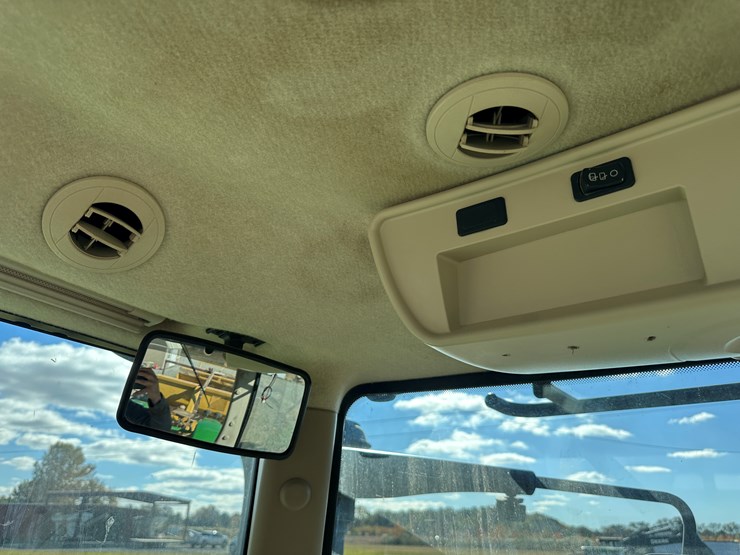 #32570-•-2012-john-deere-9360r-4x4-articulating-tractor-1rw9360rkep011018-image-73