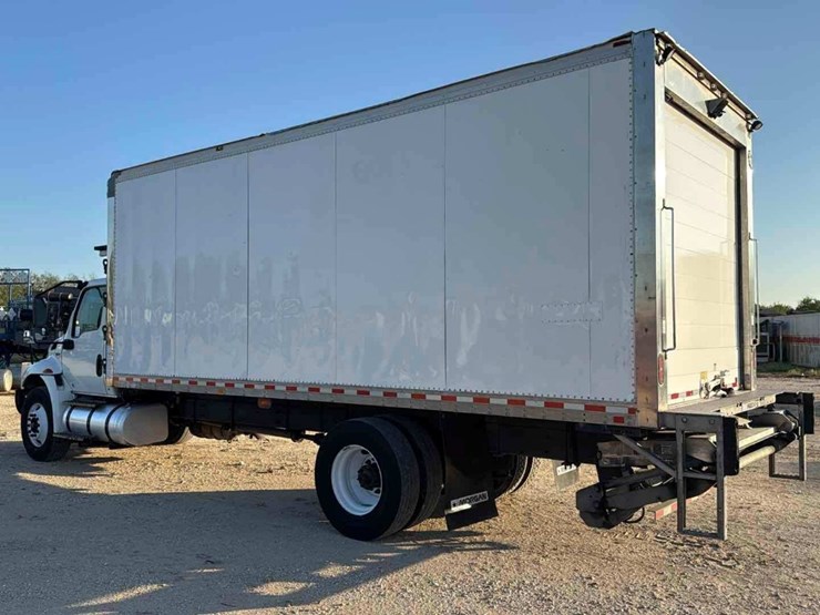 2020-international-mv607-image-6