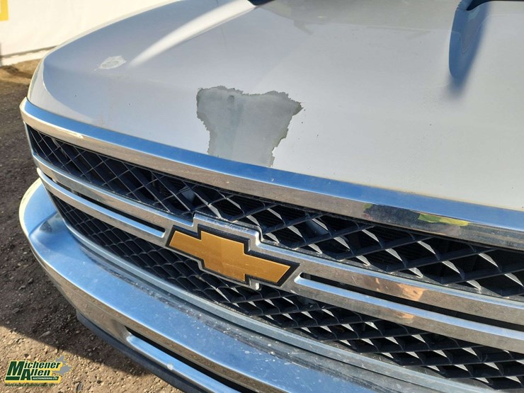 2013-chevrolet-silverado-3500hd-image-32