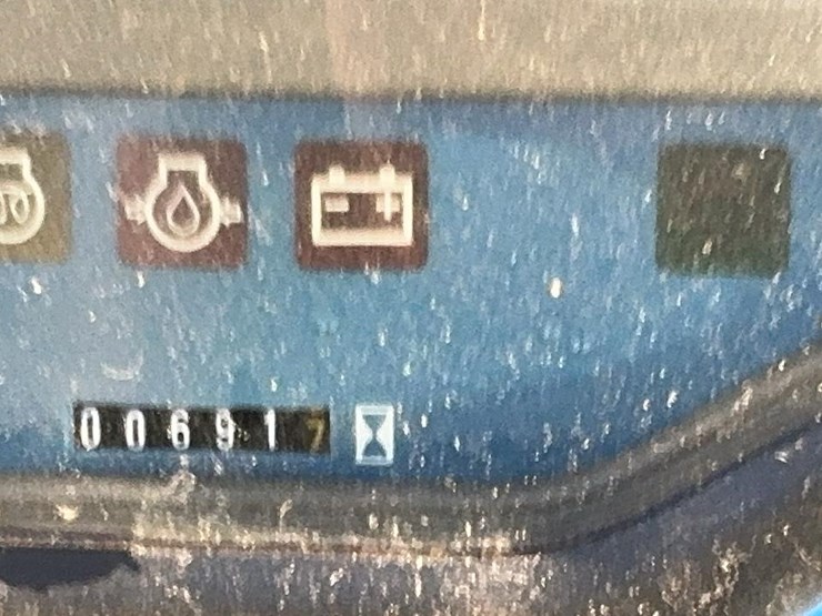 new-holland-tc29da-image-52