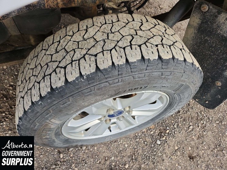 2018-ford-6.5-ft-image-31