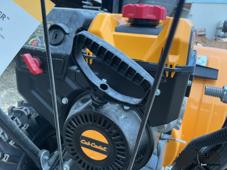 cub-cadet-2x-24ip-24”-walk-behind-snow-blower-image-20