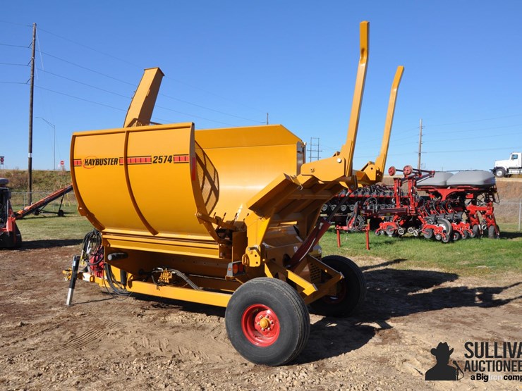 2023-haybuster-2574-image-3