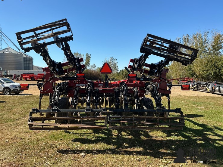 2017-case-ih-875-ecolo-tiger-9-shank-disk-ripper-image-6