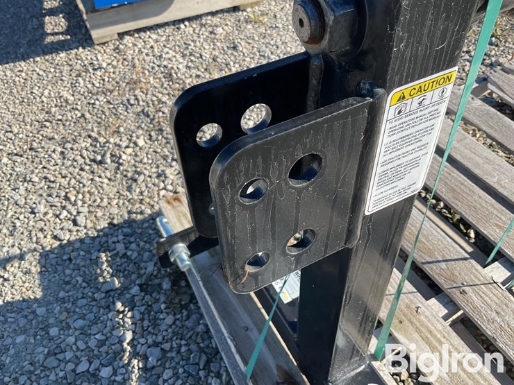 2024-bush-hog-3pbs1-3-pt-bale-spear-image-10