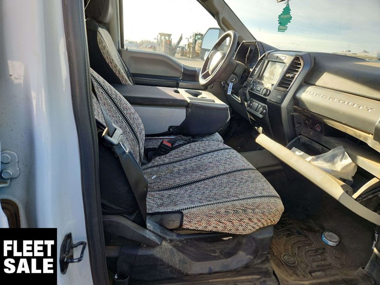 2021-ford-f250-image-19