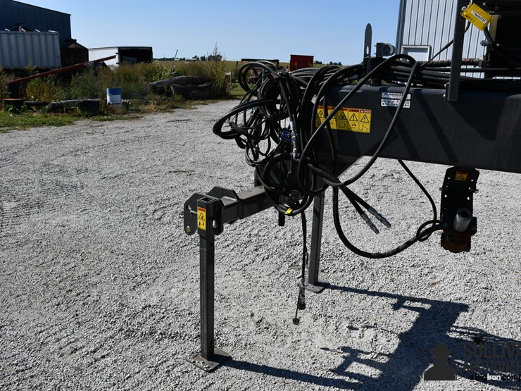 2019-massey-ferguson-9800ve-simply-advanced-ii-16r30-planter-image-11