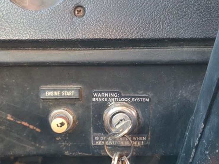 1978-international-f-2554-truck-(lt1458)-image-16