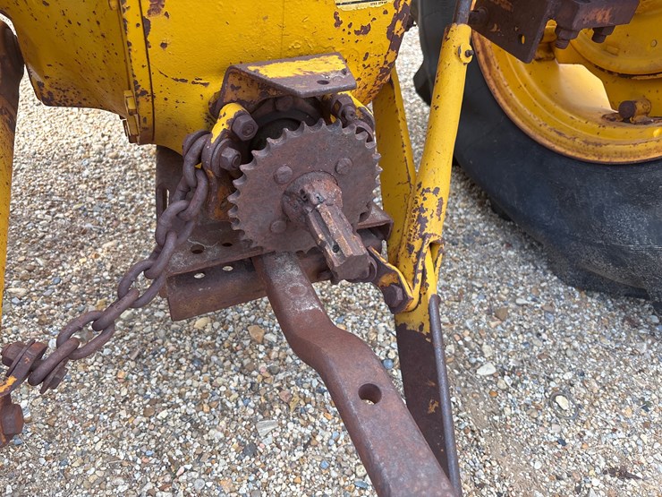 massey-ferguson-20c-image-6