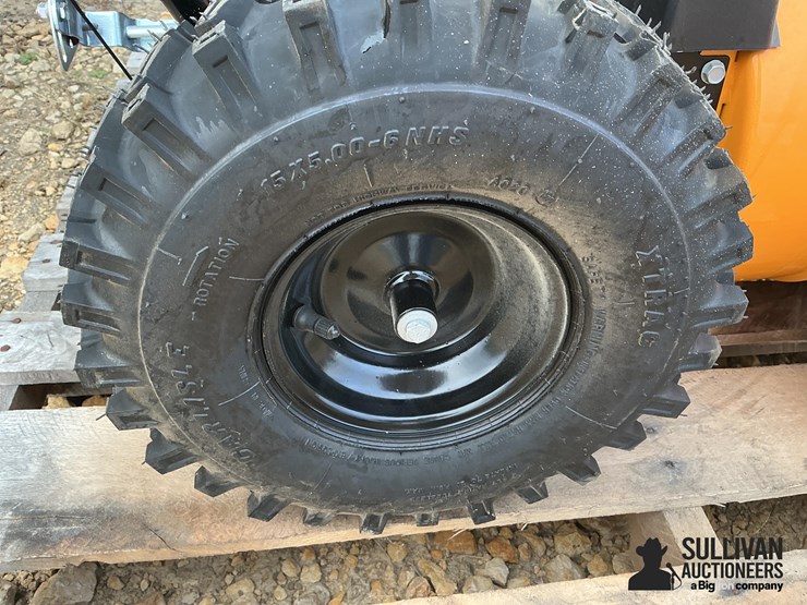 cub-cadet-2x-24ip-24”-walk-behind-snow-blower-image-15