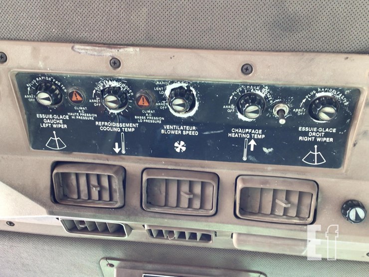 1983-john-deere-4450-image-19