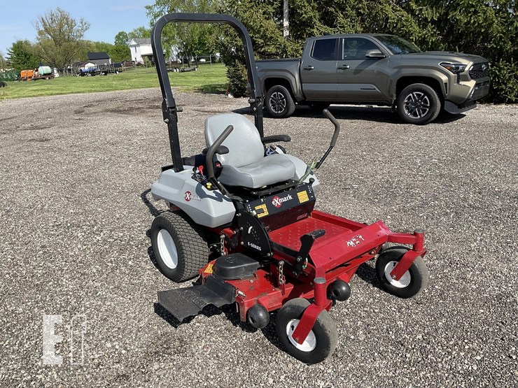 2015-exmark-pne720gkc52200-image-8