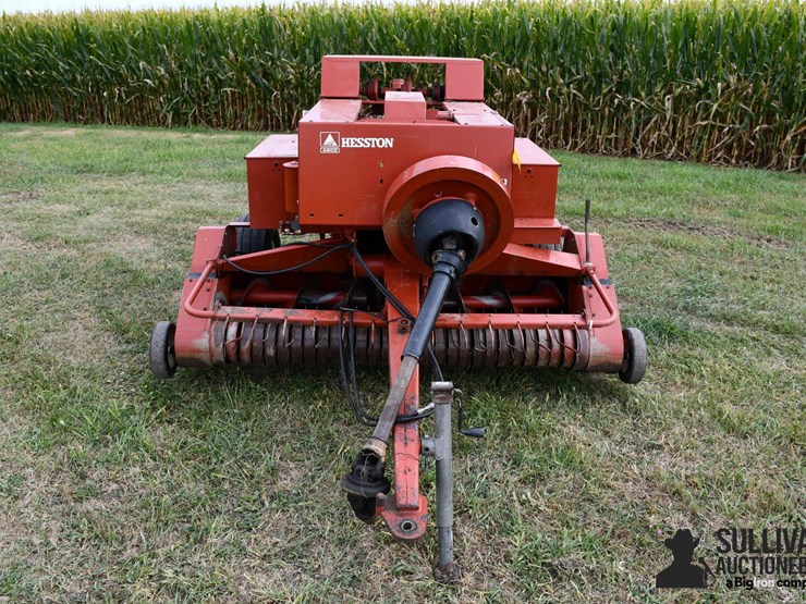 1993-hesston-4590-image-2