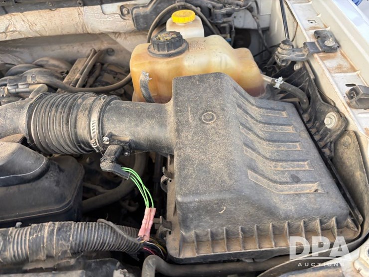 2014-ford-f150-xlt-image-46