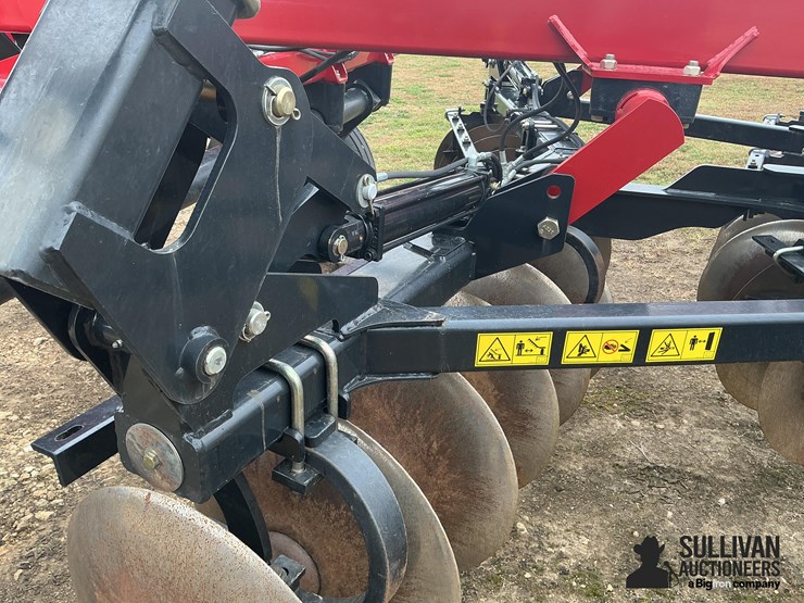 2017-case-ih-875-ecolo-tiger-9-shank-disk-ripper-image-17