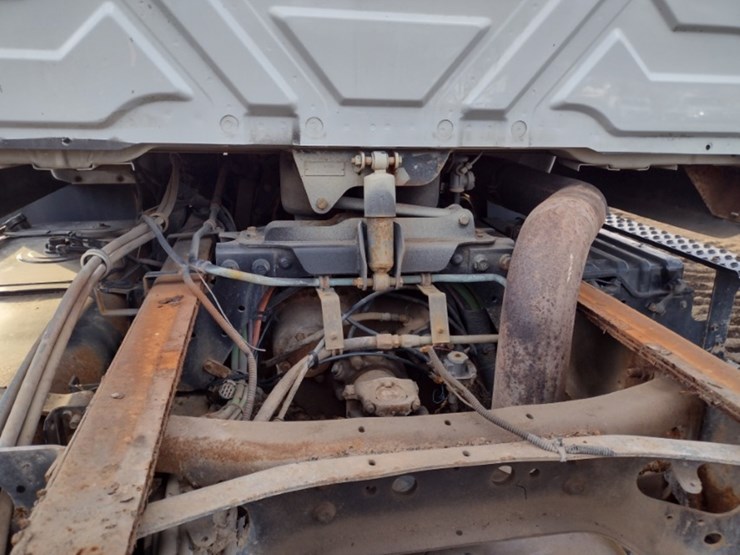 international-10-image-31