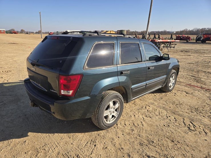 2005-jeep-grand-cherokee-image-18