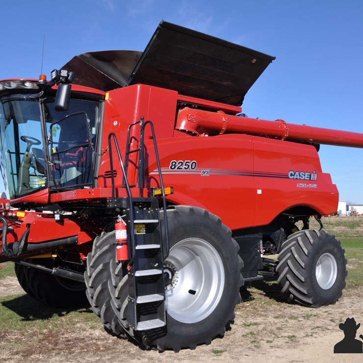 2023 CASE IH 8250