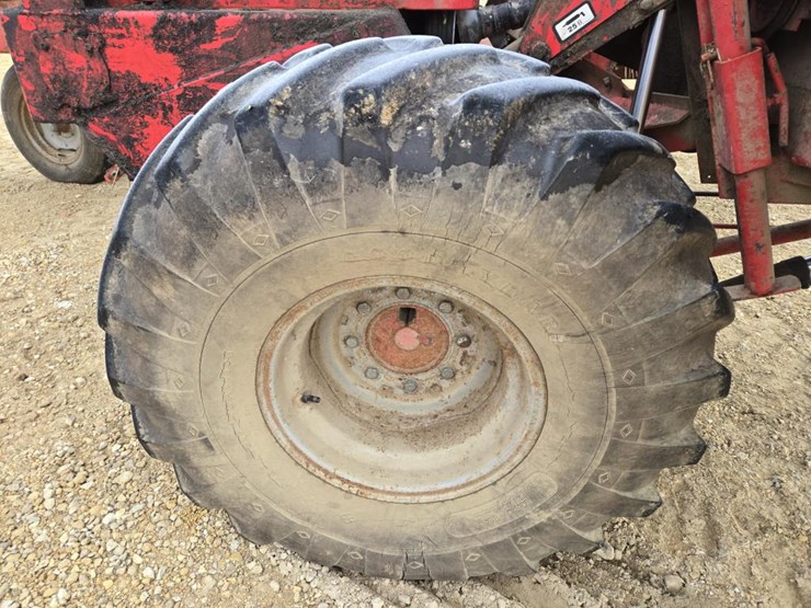 massey-ferguson-785-image-10