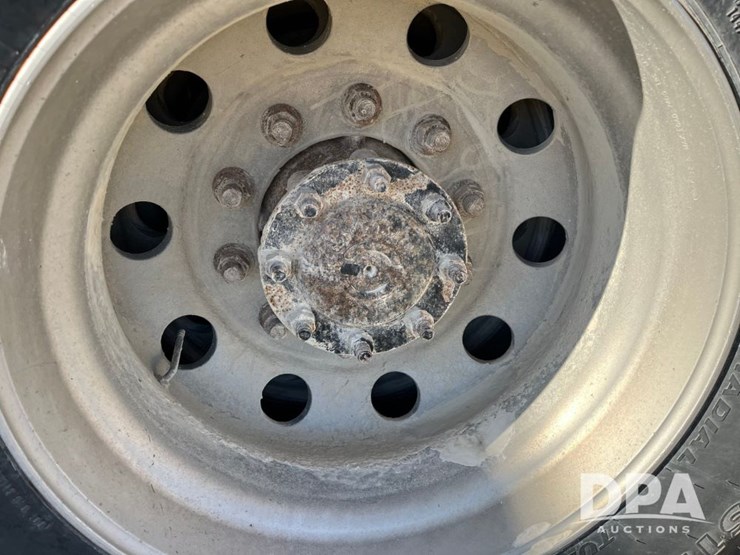 2016-freightliner-petroleum-truck-(jn3388,-unit-2374)-image-32