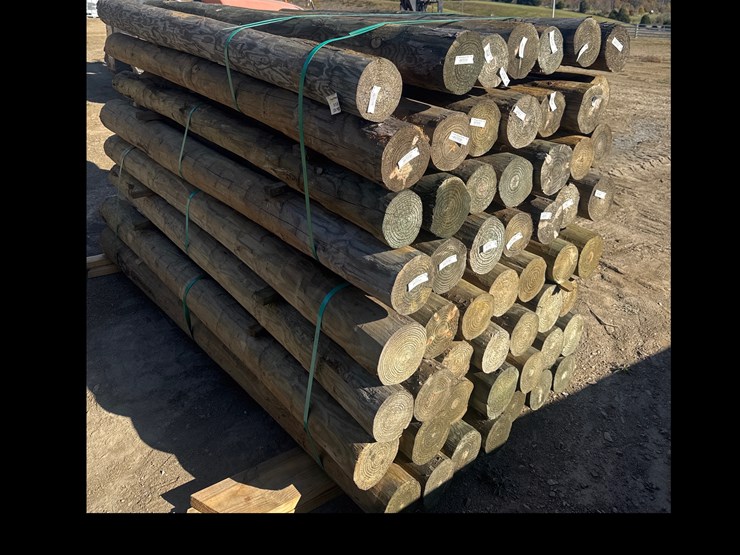 #1216-•-this-is-a-double-stack-which-is-56-6”-x-8’-post-treated.-image-1