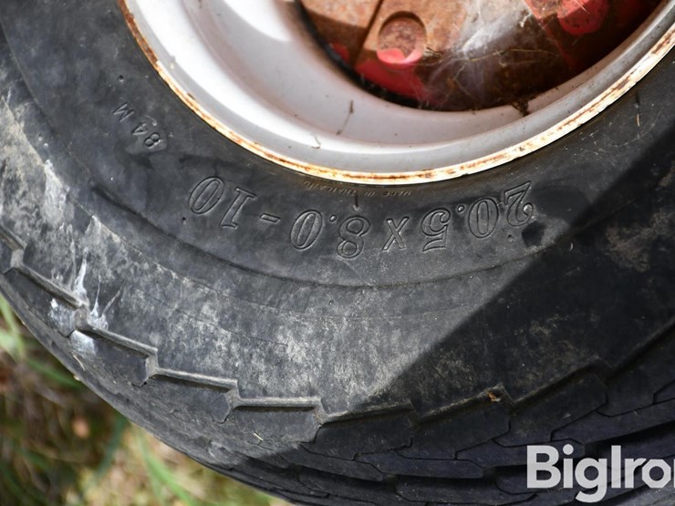 kuhns-1534-hay-accumulator-image-13