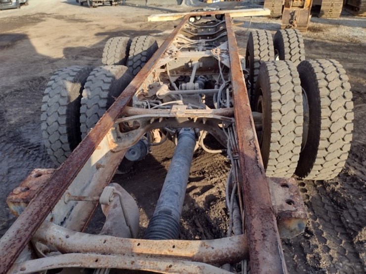 international-10-image-34