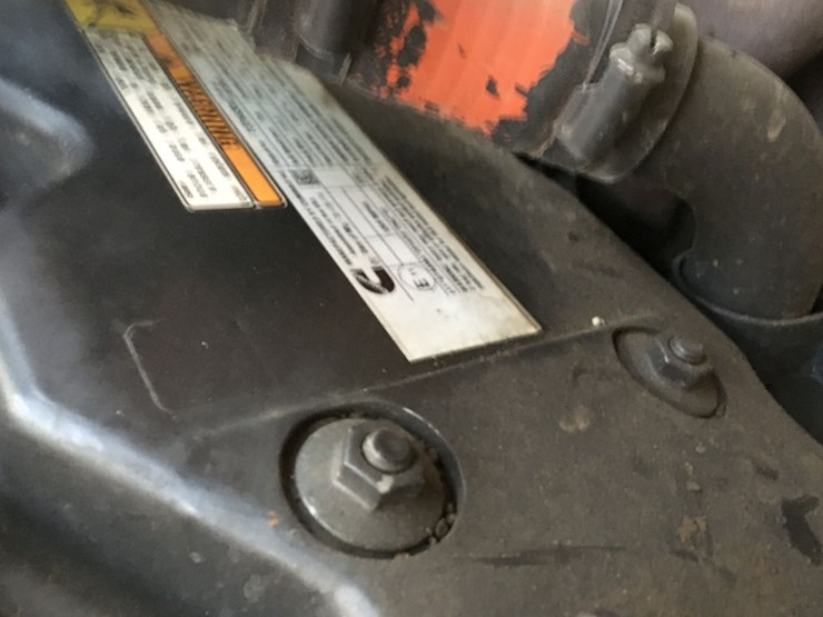 2015-jlg-g12-55a-image-9