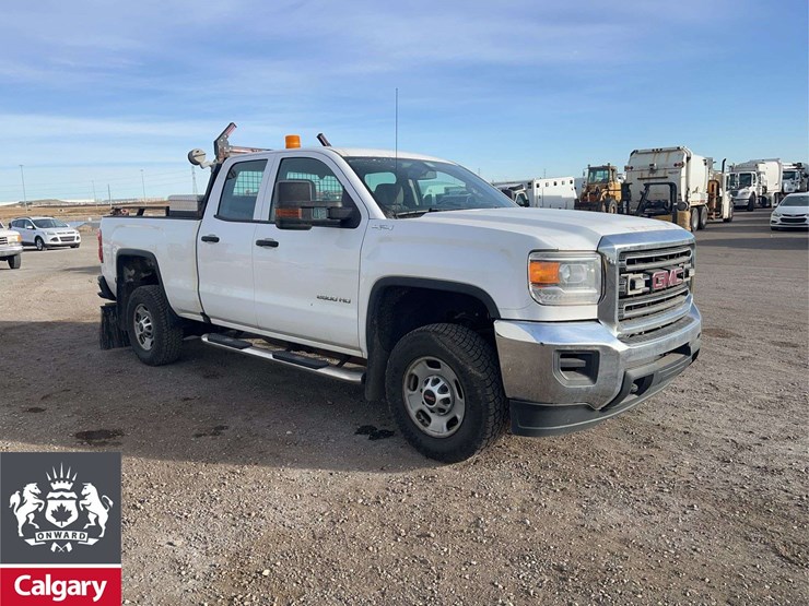 2016-gmc-sierra-2500hd-image-6