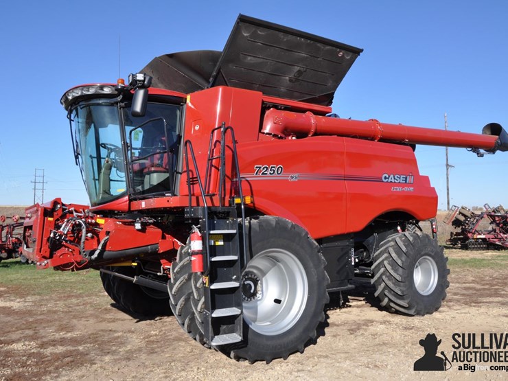2022-case-ih-7250-image-1